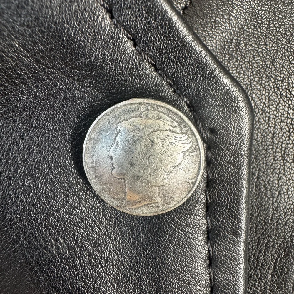 Pro Rider Black Leather Woman’s Motorcycle Vest Lady Rider Rose Patch Biker Sz M - Picture 4 of 6